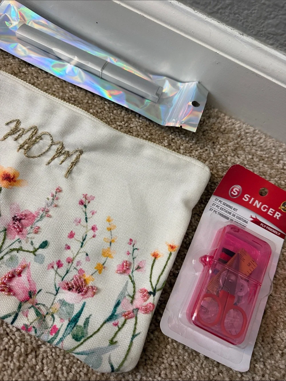 Mom Floral Beaded Cosmetic Pouch Gift Set
